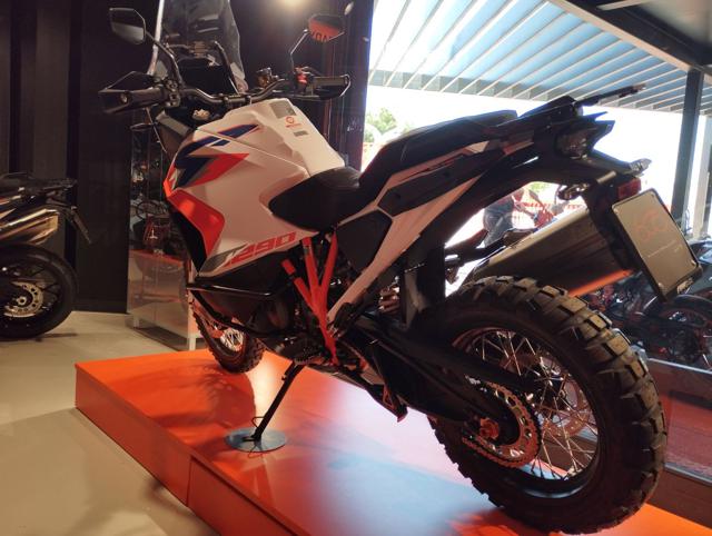 KTM 1290 Super Adventure R Immagine 3