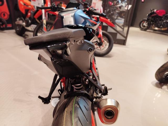 KTM 1290 Super Duke R EVO Immagine 4