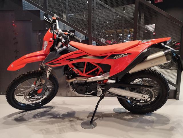 KTM 690 Enduro 690 ENDURO Immagine 3