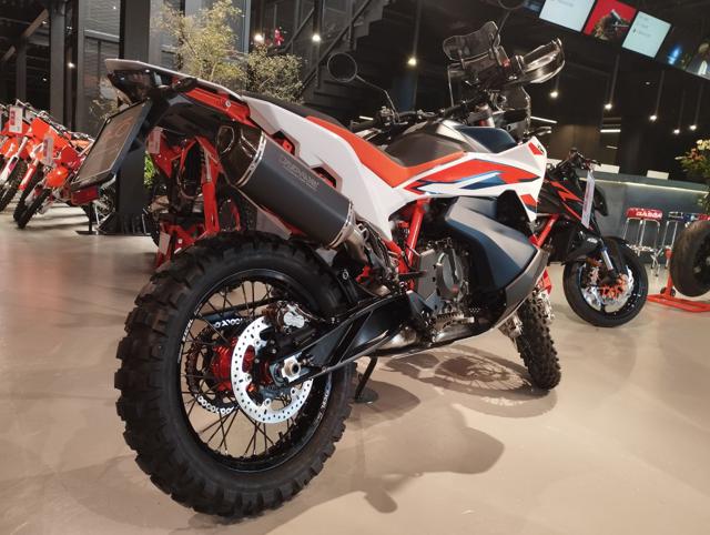 KTM 890 Adventure ADVENTURE R Immagine 3