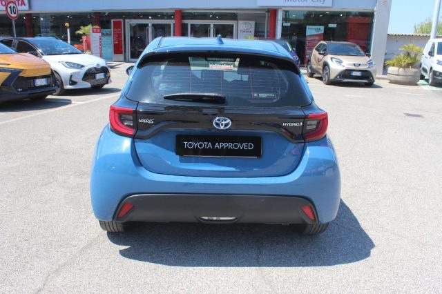 TOYOTA Yaris 1.5 Hybrid 5 porte Trend Immagine 3