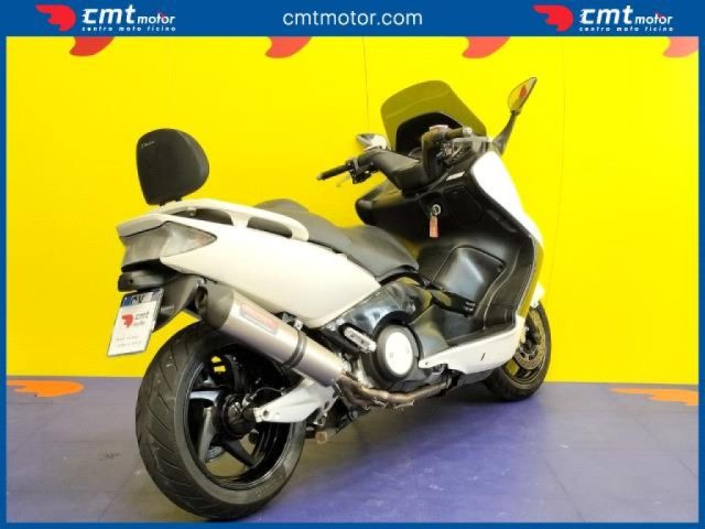 YAMAHA T-Max 500 Garantito e Finanziabile Immagine 3