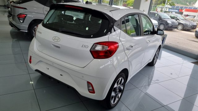 HYUNDAI i10 1.0 MPI Connectline Immagine 3