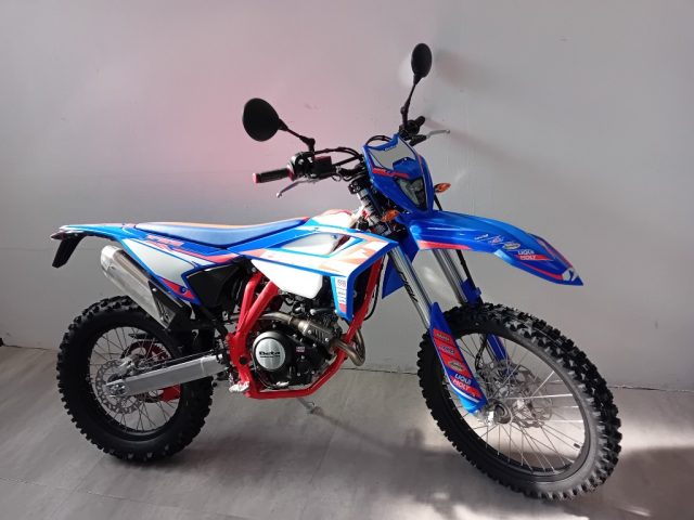 BETAMOTOR RR 125 4T enduro versione R Immagine 0