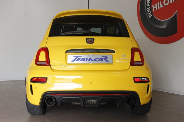 ABARTH 595 1.4 Turbo T-Jet 180 CV Competizione Akrapovic Immagine 3