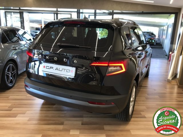 SKODA Karoq 2.0 TDI EVO SCR 115 CV DSG Executive Immagine 3