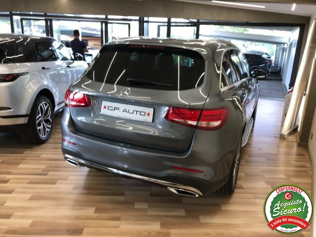 MERCEDES-BENZ GLC 220 d 4Matic Premium Immagine 3