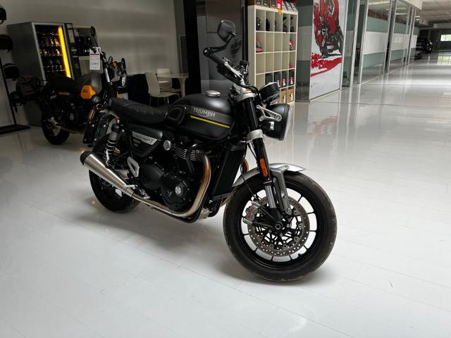 TRIUMPH Speed Twin 1200 Immagine 1