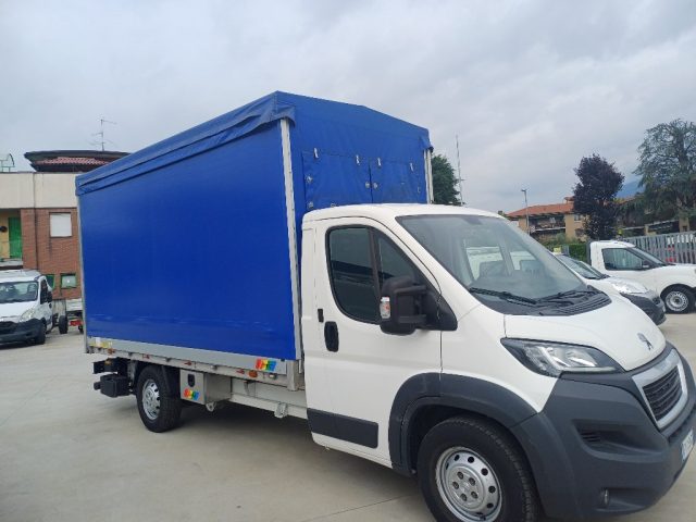 PEUGEOT Boxer 335 2.0 BlueHDi130 CON SPONDA IDRAULICA Immagine 2