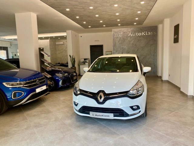 RENAULT Clio Benzina/GPL di Casa Madre 5 porte Immagine 1