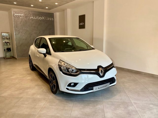 RENAULT Clio Benzina/GPL di Casa Madre 5 porte Immagine 3