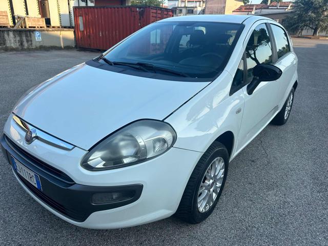 FIAT Punto Evo 1.4 5 porte Active Natural Power Immagine 1