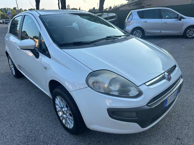 FIAT Punto Evo 1.4 5 porte Active Natural Power Immagine 0