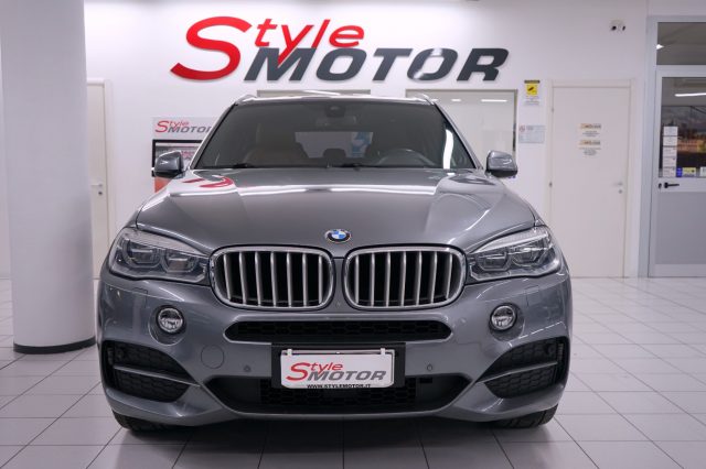 BMW X5 xDrive30d 258CV Experience Leggi Note Immagine 0