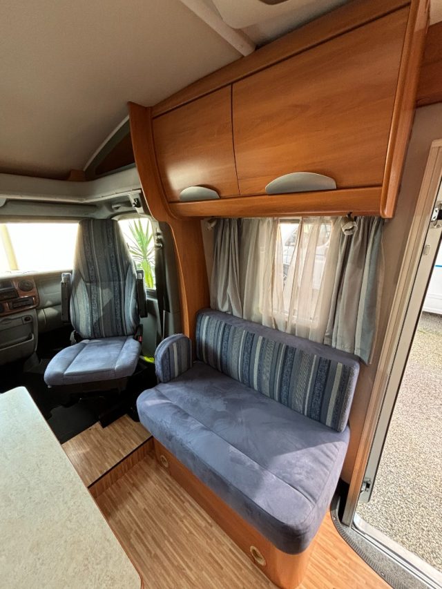 HYMER-ERIBA  TRAMP 686 SL Immagine 4