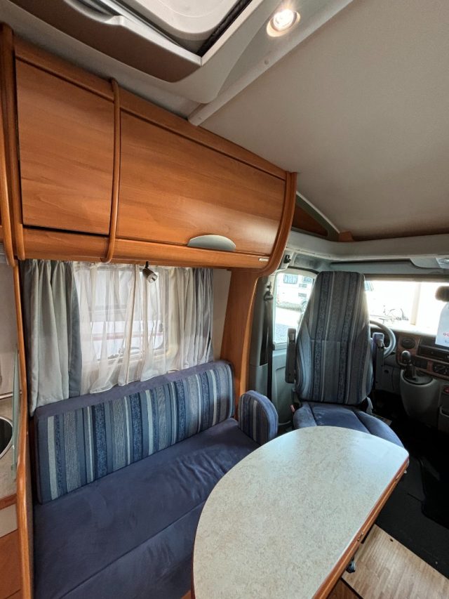 HYMER-ERIBA  TRAMP 686 SL Immagine 3