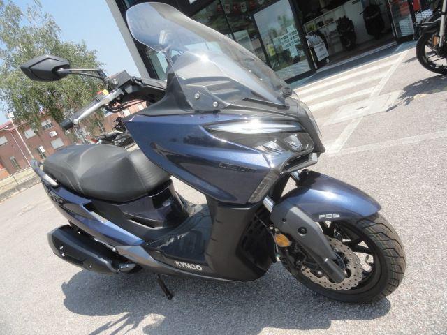 KYMCO X-Town 300i ABS X - Town 300i ABS City Immagine 1