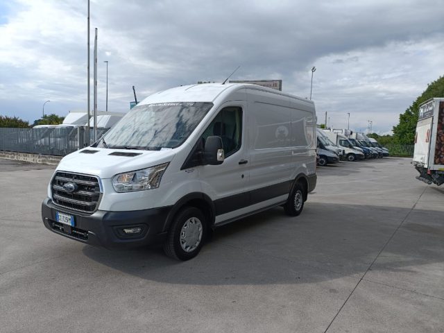 FORD TRANSIT  2.0TDCi EcoBlue 130CV L2H2 Furgone Trend Immagine 1