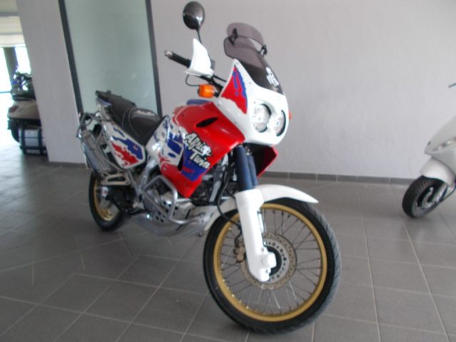 HONDA Africa Twin XRV 750 . Immagine 1