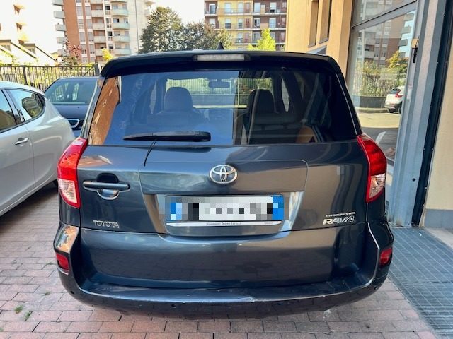 TOYOTA RAV 4 RAV4 2.2 D-4D 136 CV DPF Immagine 1