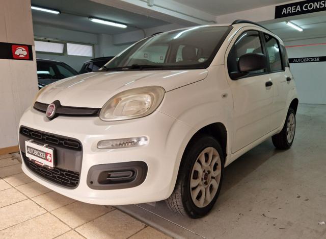 FIAT Panda 0.9 TwinAir Turbo Natural Power Lounge Immagine 2