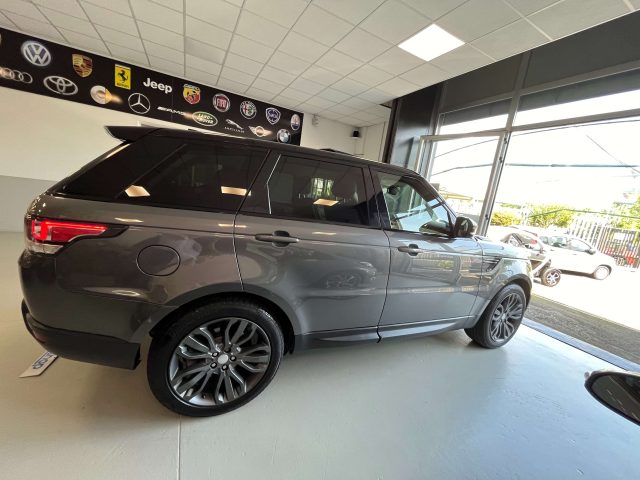 LAND ROVER Range Rover Sport Range Rover Sport 3.0 tdV6 HSE auto TETTO!! Immagine 4