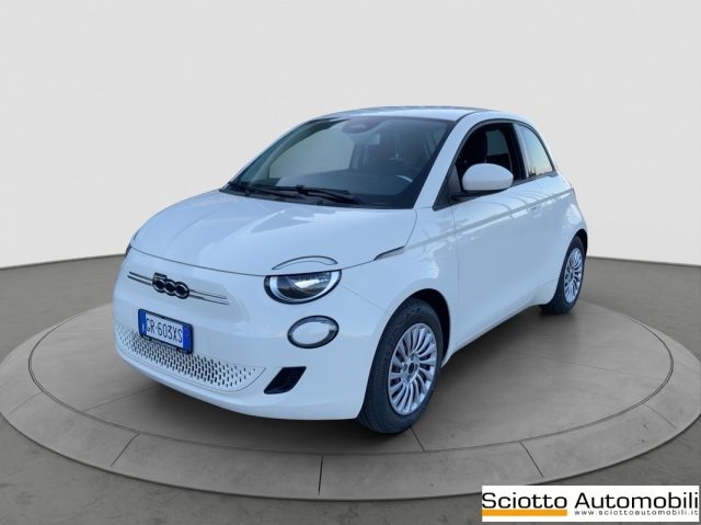 FIAT 500 Berlina 42 kWh Immagine 1