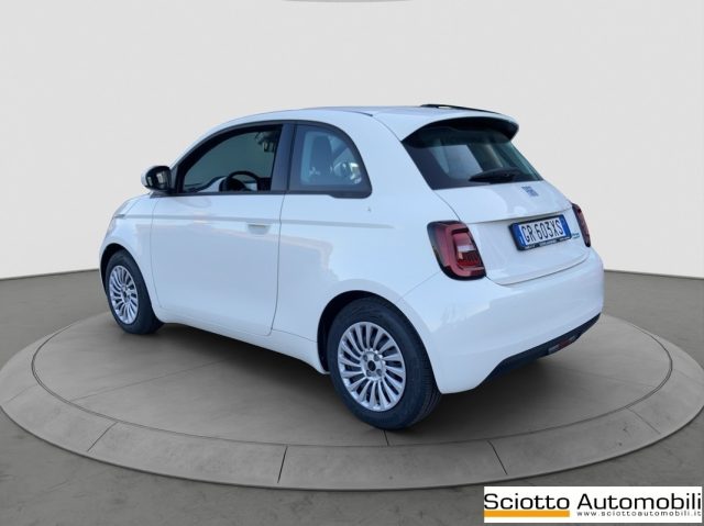 FIAT 500 Berlina 42 kWh Immagine 3