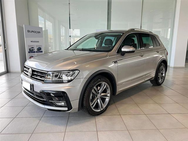 VOLKSWAGEN Tiguan 2.0 tdi 150cv Sport BMT R- LINE Immagine 0