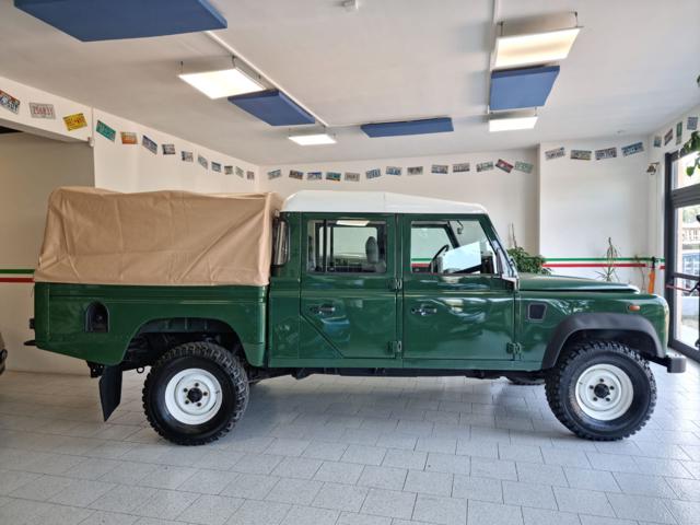 LAND ROVER Defender 130 2.5 Td5 cat CrewCab Pick-up Immagine 2