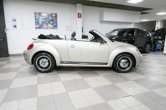 VOLKSWAGEN Maggiolino Cabrio 1.4 TSI Sport Immagine 2