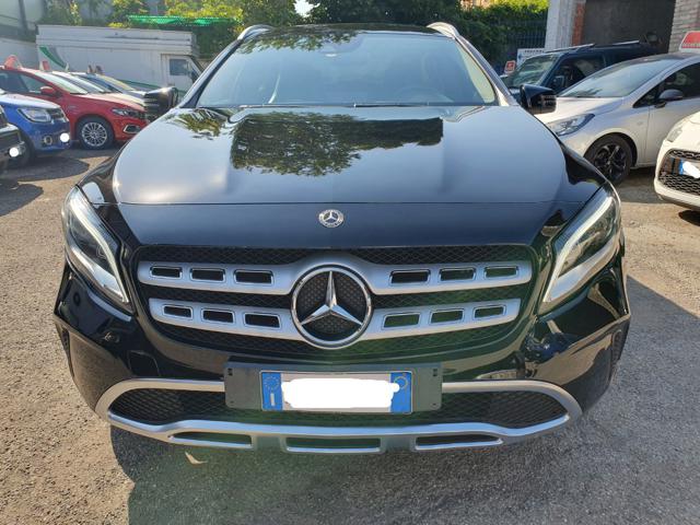 MERCEDES-BENZ GLA 180 d Business Extra Immagine 2