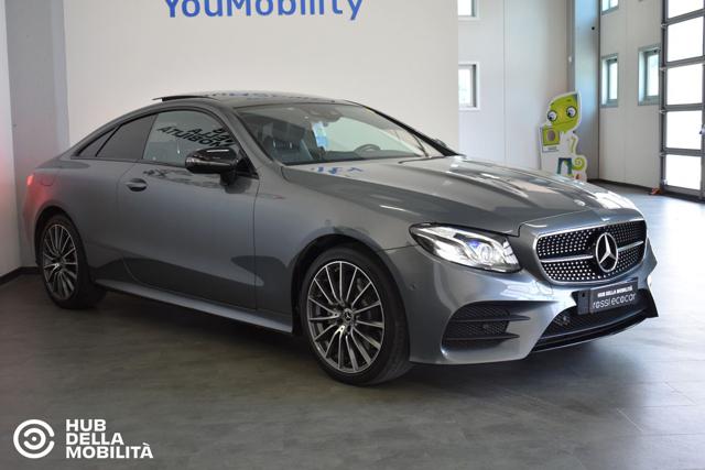 MERCEDES-BENZ E 220 d Auto AMG-Line Immagine 1