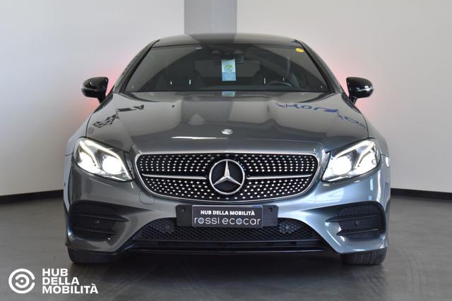 MERCEDES-BENZ E 220 d Auto AMG-Line Immagine 0