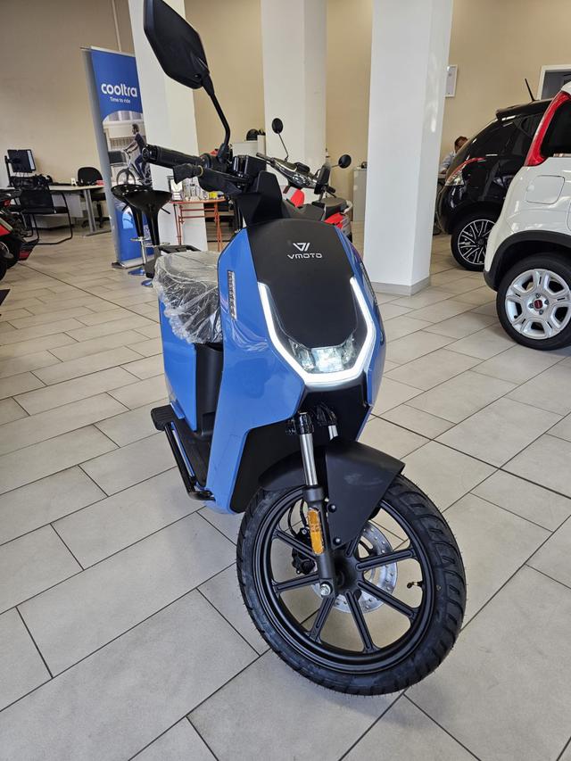 VMOTO F01 L3 (125) 80Km/h Sky Blue Immagine 2