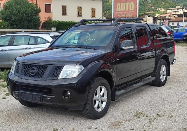 NISSAN Navara 2.5 dCi 190CV 4 porte Double Cab Immagine 1