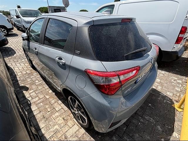 TOYOTA Yaris 5p 1.5h Trend Grey Edition my18 Immagine 3