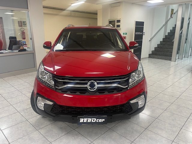 SSANGYONG Korando 2.0 2WD MT GPL Plus Immagine 1