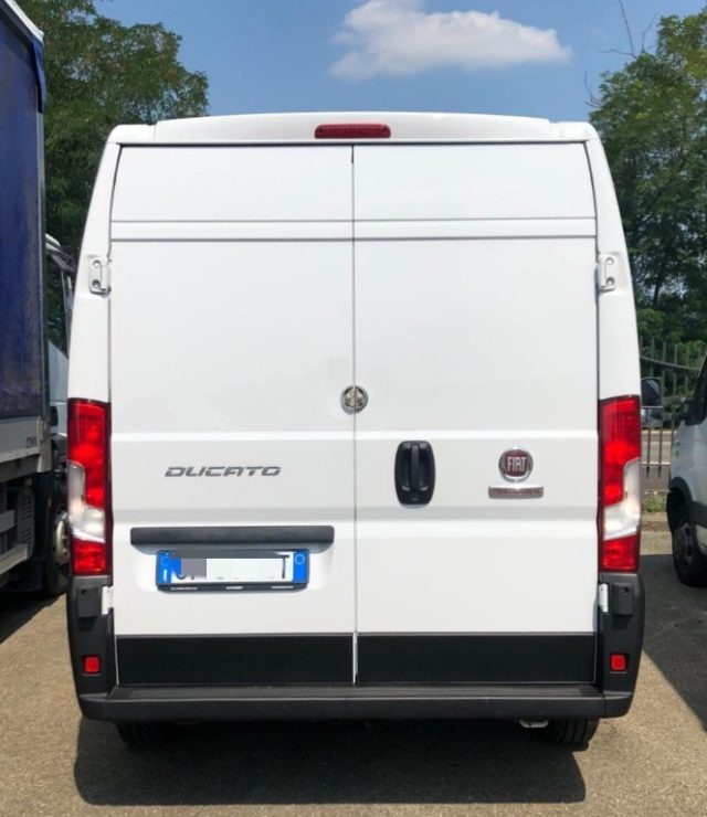 FIAT Ducato 30 2.2 Mjt 140CV PM-TM Furgone NOLEGGIO Immagine 2