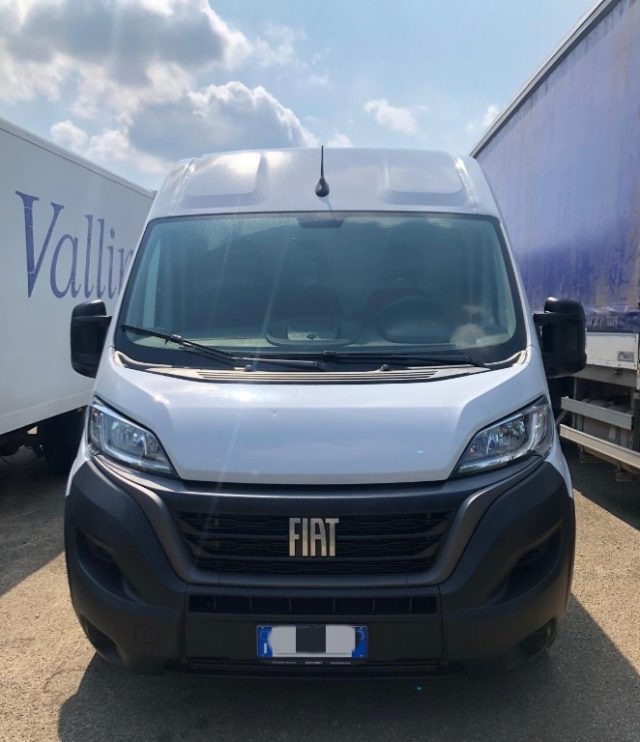 FIAT Ducato 30 2.2 Mjt 140CV PM-TM Furgone NOLEGGIO Immagine 3