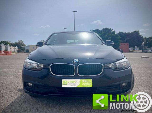 BMW 318 d xDrive Touring Immagine 4