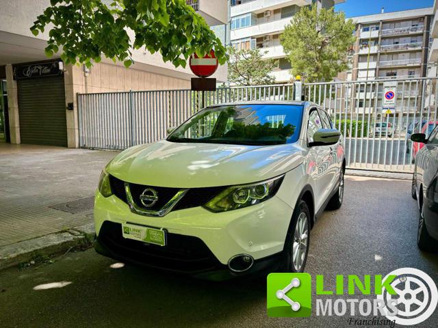 NISSAN Qashqai 1.5 dCi Acenta Premium Immagine 2