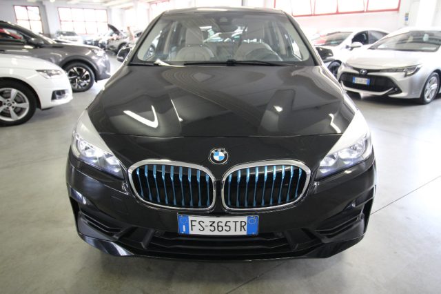 BMW 225 xe Active Tourer iPerformance Business aut. Immagine 0