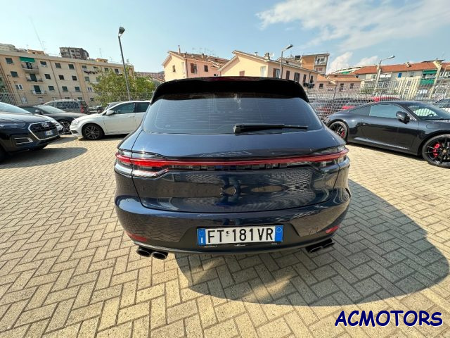 PORSCHE Macan 2.0 Immagine 4