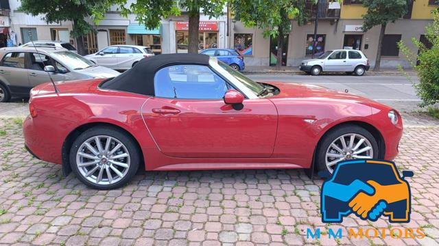 FIAT 124 Spider 1.4 MultiAir serie limitata"team emea nr.9" Immagine 4