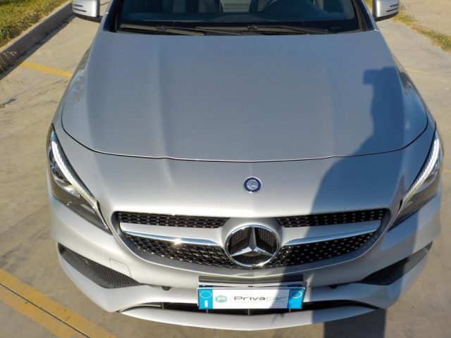 MERCEDES-BENZ CLA 200 d S.W. Automatic Premium Immagine 4