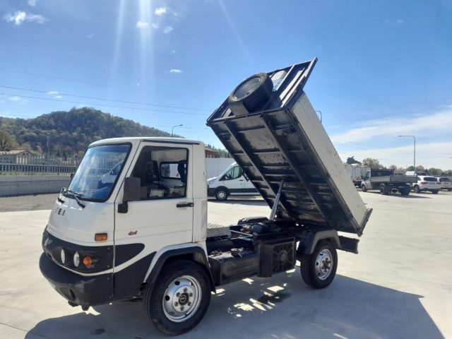 NISSAN FD  GASOLONE 4X4 RIBALTABILE CON RIDOTTE Immagine 1