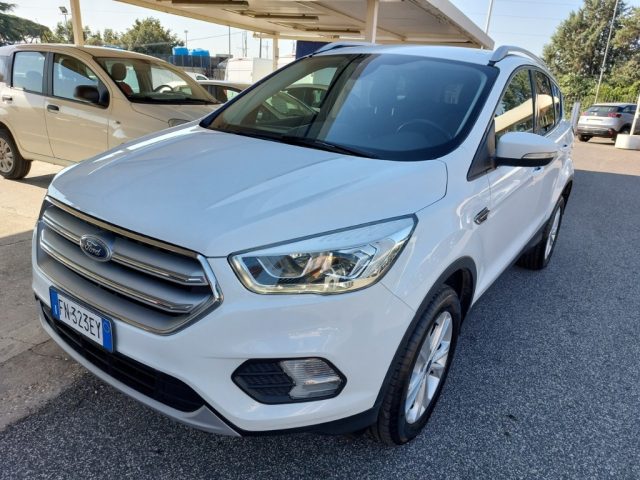 FORD Kuga 1.5 TDCI 120 CV S&S 2WD Titanium Immagine 2