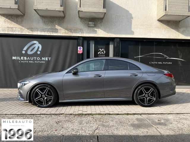 MERCEDES-BENZ CLA 200 d Automatic Premium AMG Cruise Navi Led Immagine 3