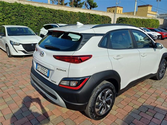 HYUNDAI Kona 1ªs. (2017-23)  HEV 1.6 DCT XTech Immagine 3